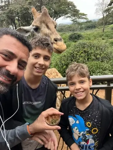 Family-Safari-Review (1)