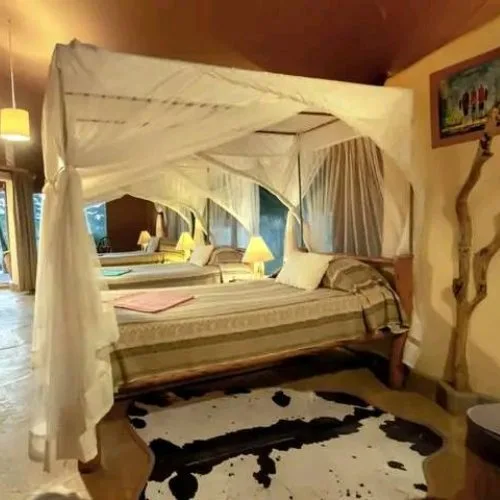 Kibo Safari Camp in Amboseli National Park